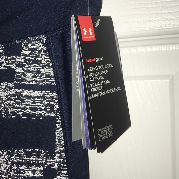 NWT Under Armour Glow Reflective Leggings - Picture 4 of 9